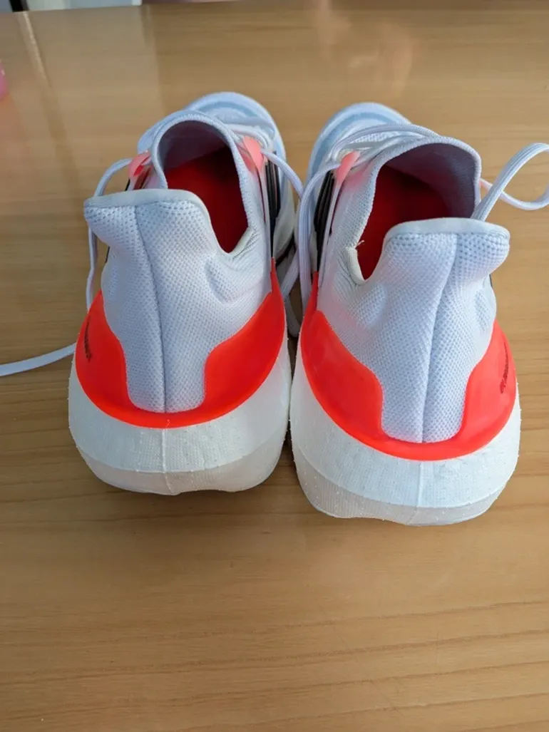 Used Adidas Ultraboost bike — image 9 of 9