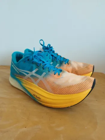 Used Asics Metaspeed Sky Running Shoes