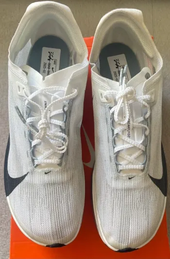 Použité Nike Zoomx Streakfly 2 bike — obrázek 9 z 14
