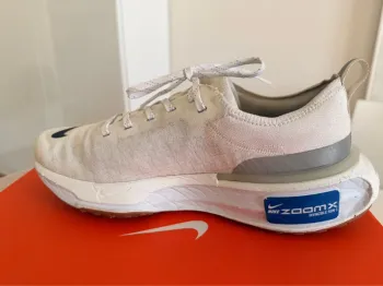 Gebrauchtes Nike Invincible Run 3 bike — Bild 4 von 6