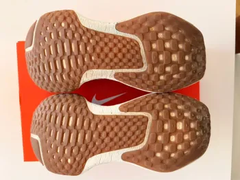 Gebrauchtes Nike Invincible Run 3 bike — Bild 6 von 6