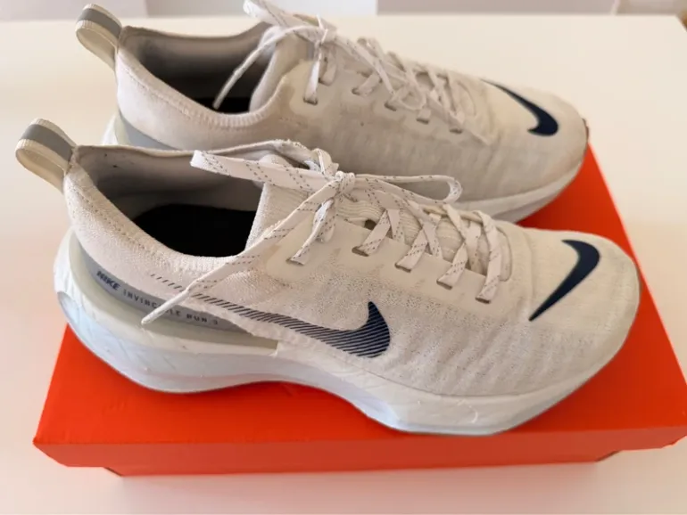 Gebrauchtes Nike Invincible Run 3 bike — Bild 2 von 6