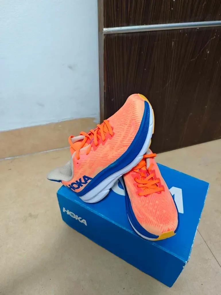Brugt Hoka Shoes size 44 bike — billede 3 af 6