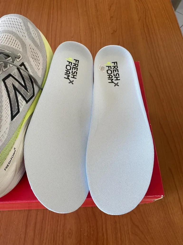 Gebrauchtes New Balance Running Shoes bike — Bild 6 von 8