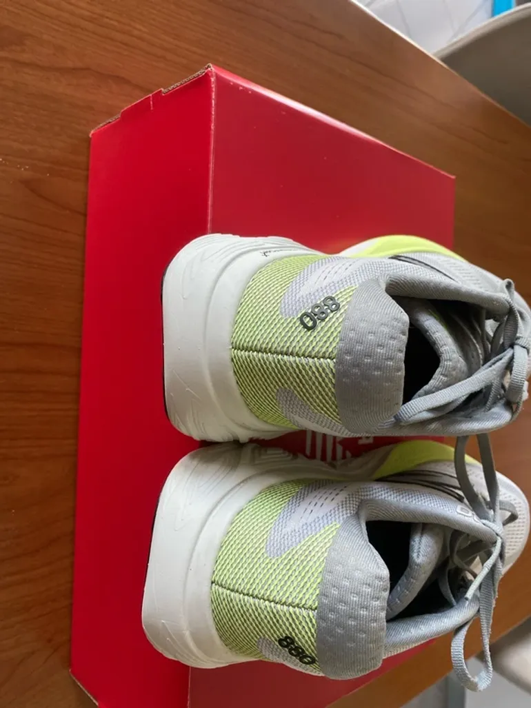 Gebrauchtes New Balance Running Shoes bike — Bild 3 von 8
