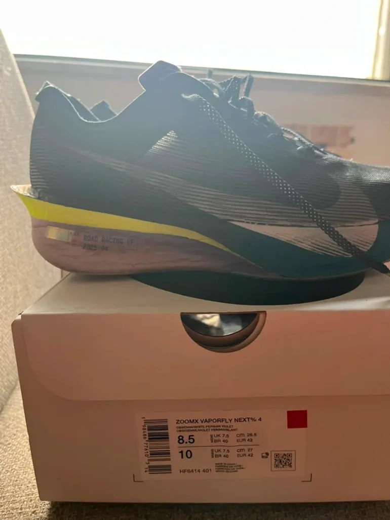Used Nike Zoom Vaporfly Next% bike — image 2 of 4