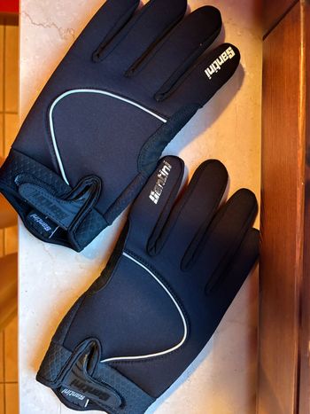 Santini Guanti invernali Cycling Clothing usato