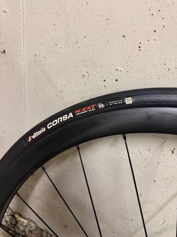 Used Syncros capital 1.0 35 bike — image 1 of 4