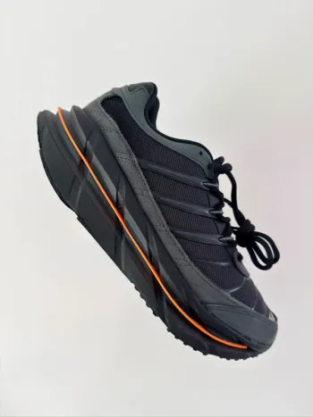 Used Continental Adistar HRMY 2025 Running Shoes