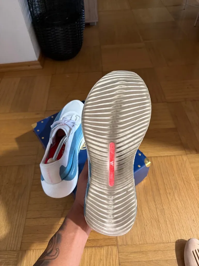 Adidas Hyperboost Edge bike usato — immagine 7 di 7