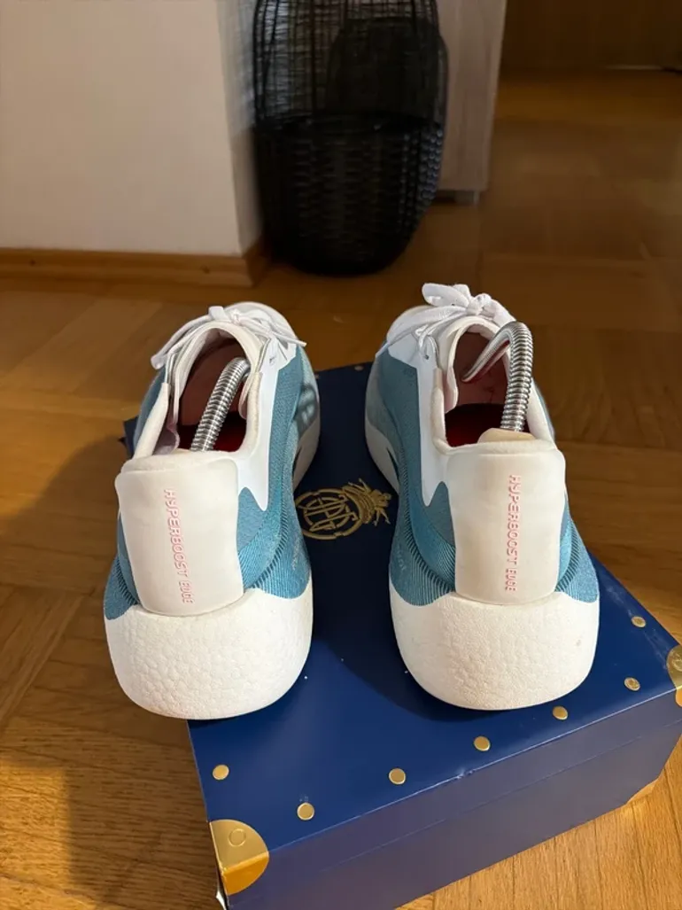 Adidas Hyperboost Edge bike usato — immagine 3 di 7