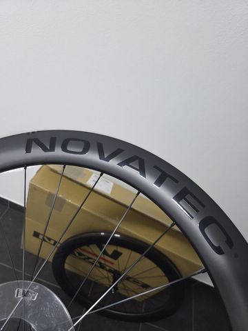 Brugt Novatec R6 Carbon Wheels 2026 bike — billede 5 af 6