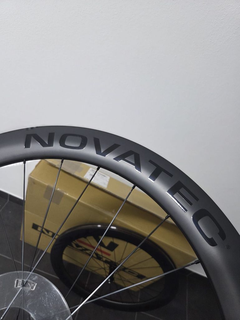 Brugt Novatec R6 Carbon Wheels 2026 bike — billede 5 af 6