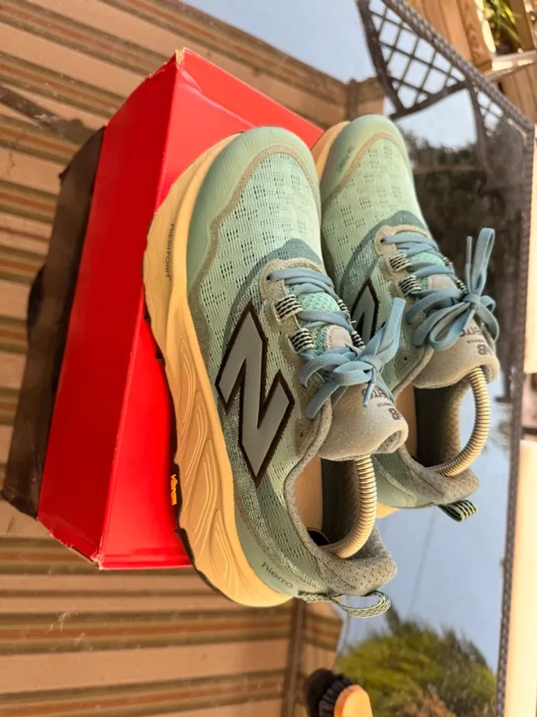 Used New Balance Fresh Foam X Hierro v9 bike — image 2 of 8