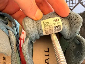 Used New Balance Fresh Foam X Hierro v9 bike — image 7 of 8