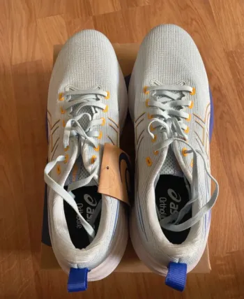 Used Asics Gel-Saiun 3 bike — image 6 of 7