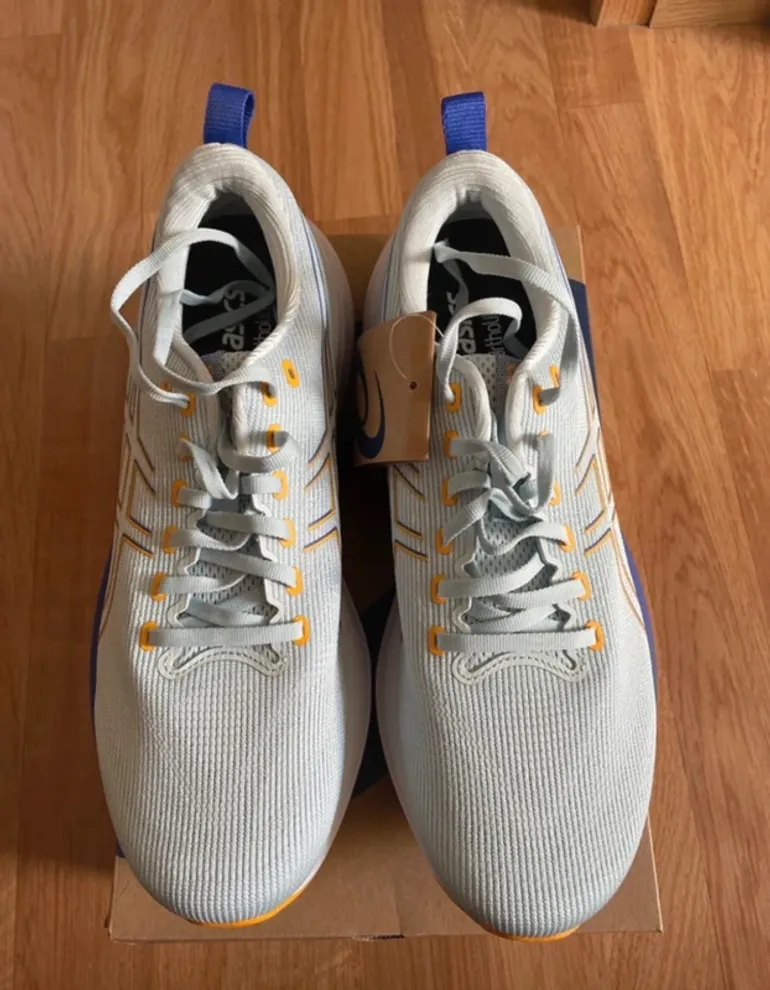 Used Asics Gel-Saiun 3 bike — image 4 of 7