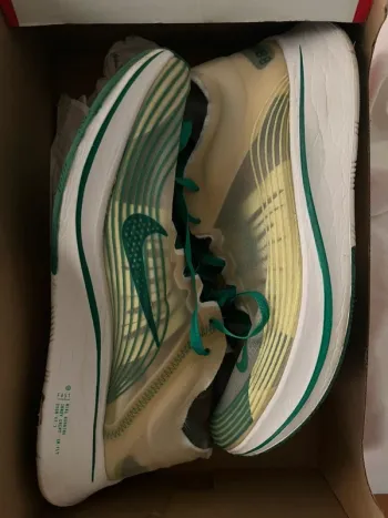 Used Nike Zoom Fly SP Running Shoes