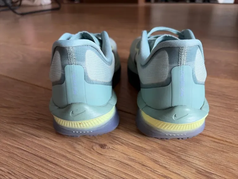 Used Nike Zoom Fly 6 bike — image 3 of 3