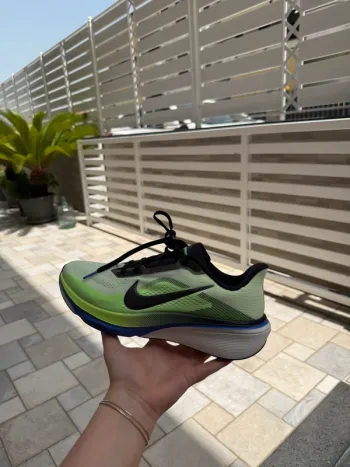 Used Pegasus Air 42 Running Shoes