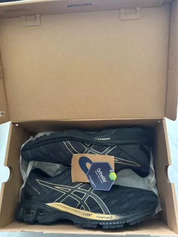 Used Asics Gel-Jadeite Running Shoes