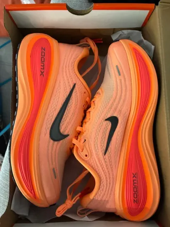 Used Nike Zoom X Vomero Running Shoes