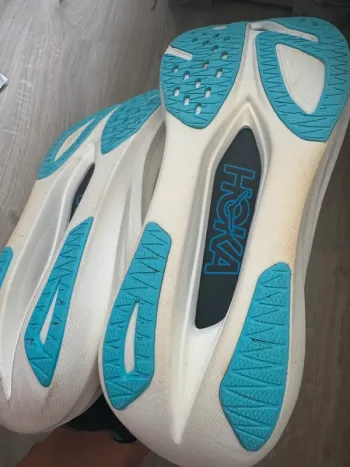 Hoka Rocket X3 bike usato — immagine 8 di 10