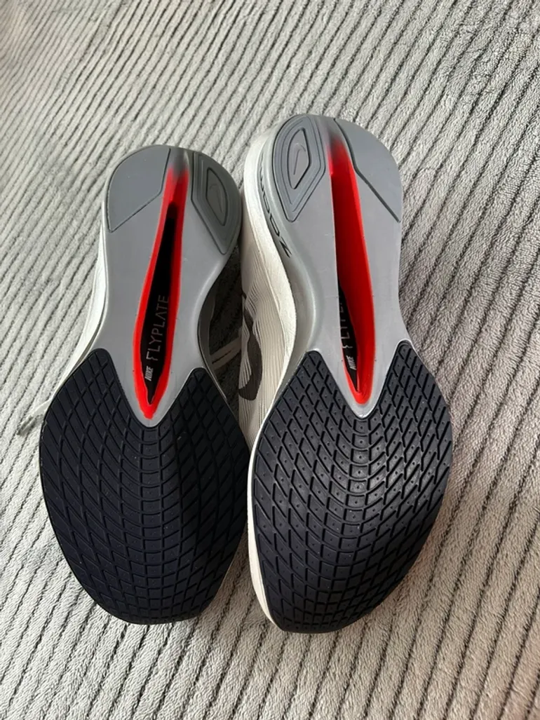 Gebrauchtes Nike ZoomX Vaporfly Next% 4 bike — Bild 2 von 4