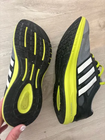 Used Adidas Run Strong bike — image 5 of 6