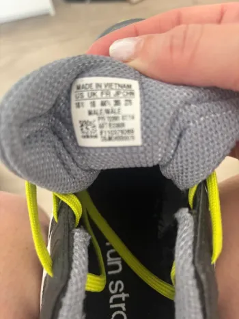 Used Adidas Run Strong bike — image 6 of 6