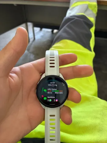 Used Garmin Forerunner 165 bike — image 5 of 7