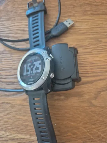 Used Garmin Fenix 3 HR bike — image 7 of 13