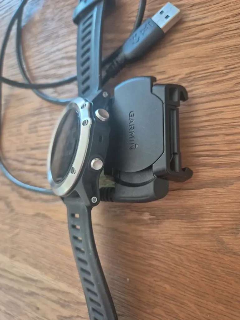 Used Garmin Fenix 3 HR bike — image 6 of 13