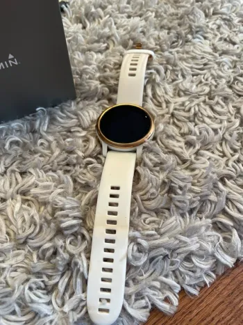 Used Garmin Fenix 6s Pro bike — image 3 of 4