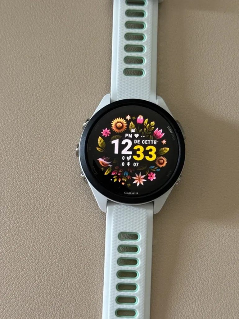 Použité Garmin Forerunner 265S Music bike — obrázek 4 z 9