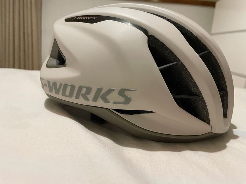 Used Specialized Prevail 3 Cycling Accessories