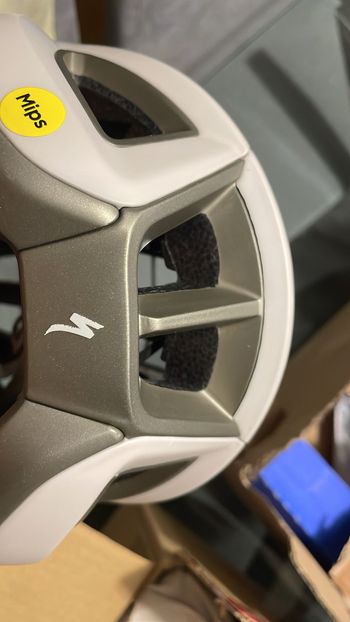 Used Specialized Prevail 3 bike — image 5 of 5