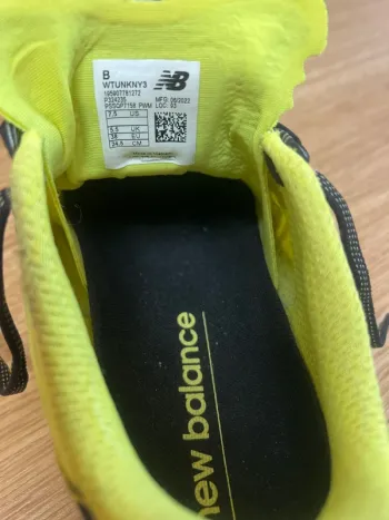New Balance FuelCell Summit bike d'occasion — image 4 sur 5
