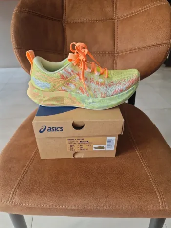 Asics Noosa Tri 16 Running Shoes de segunda mano