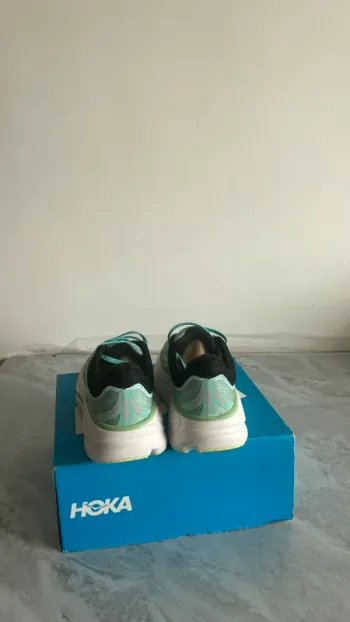 Gebrauchtes Hoka Running Shoes Size 37 bike — Bild 4 von 6