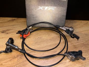 Shimano m9120 + m9020 2020 Brakes usato