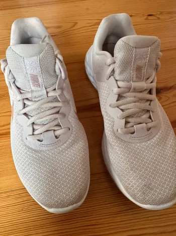 Brugt Ideal Revolution 6 Next Nature Running Shoes