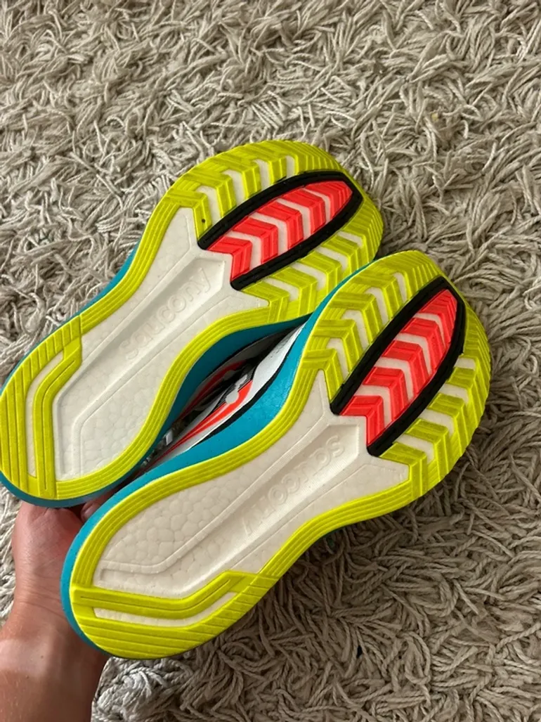 Gebrauchtes Saucony Endorphin Pro 2 bike — Bild 4 von 4