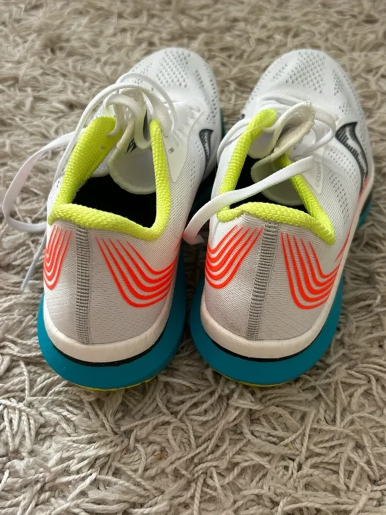 Gebrauchtes Saucony Endorphin Pro 2 bike — Bild 3 von 4