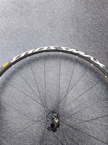 Mavic Crossmax 29" bike d'occasion — image 6 sur 7
