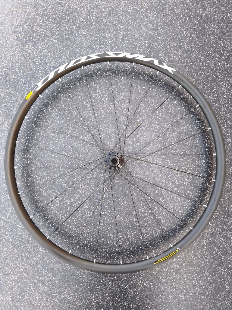 Mavic Crossmax 29" bike d'occasion — image 2 sur 7