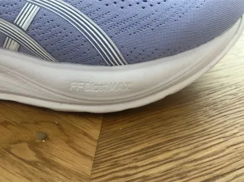 Käytetty Asics Gel Cumulus 28 bike — kuva 13 / 14