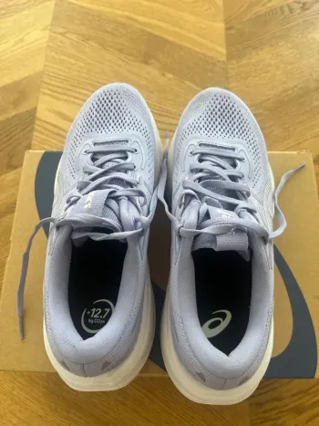 Käytetty Asics Gel Cumulus 28 bike — kuva 5 / 14