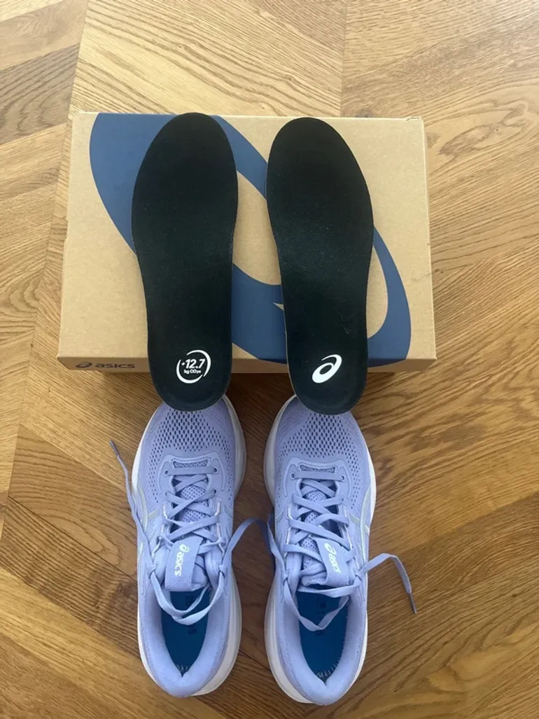 Käytetty Asics Gel Cumulus 28 bike — kuva 7 / 14