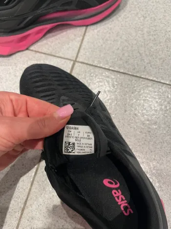 Gebrauchtes Asics Running Shoes bike — Bild 3 von 6